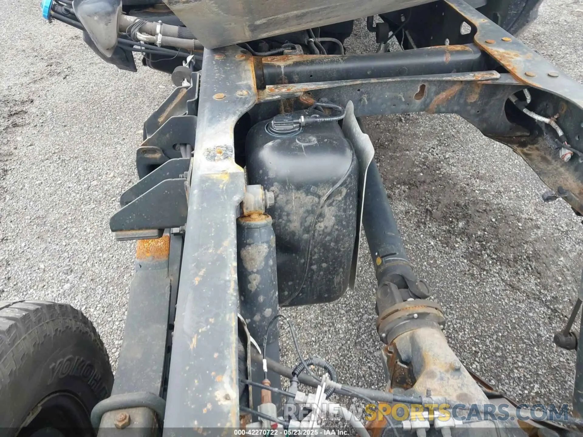 13 Photograph of a damaged car 3C7WRTCL9PG597567 RAM 3500 CHASSIS 2023