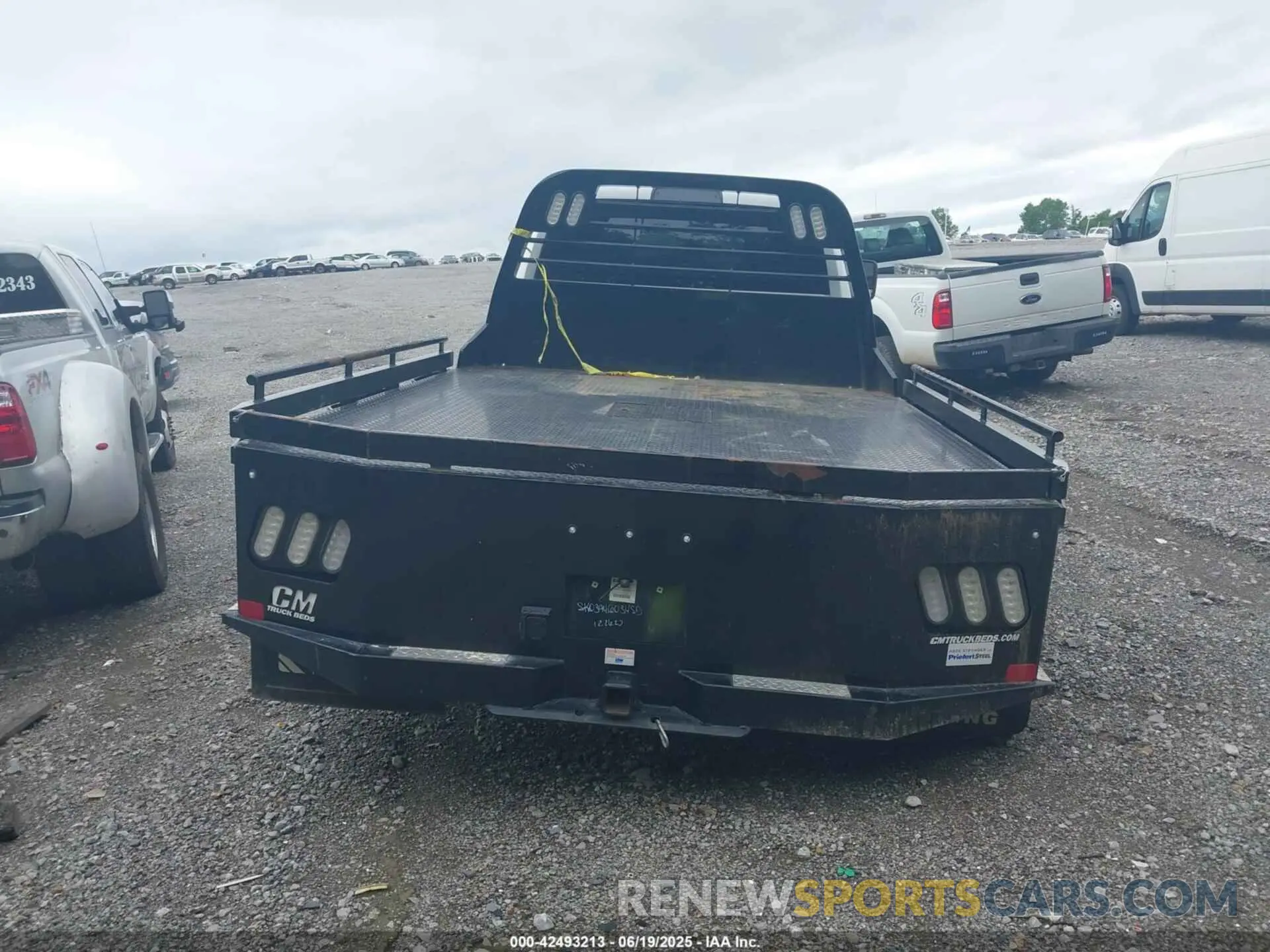 15 Photograph of a damaged car 3C7WRTCL0RG232374 RAM 3500 CHASSIS 2024