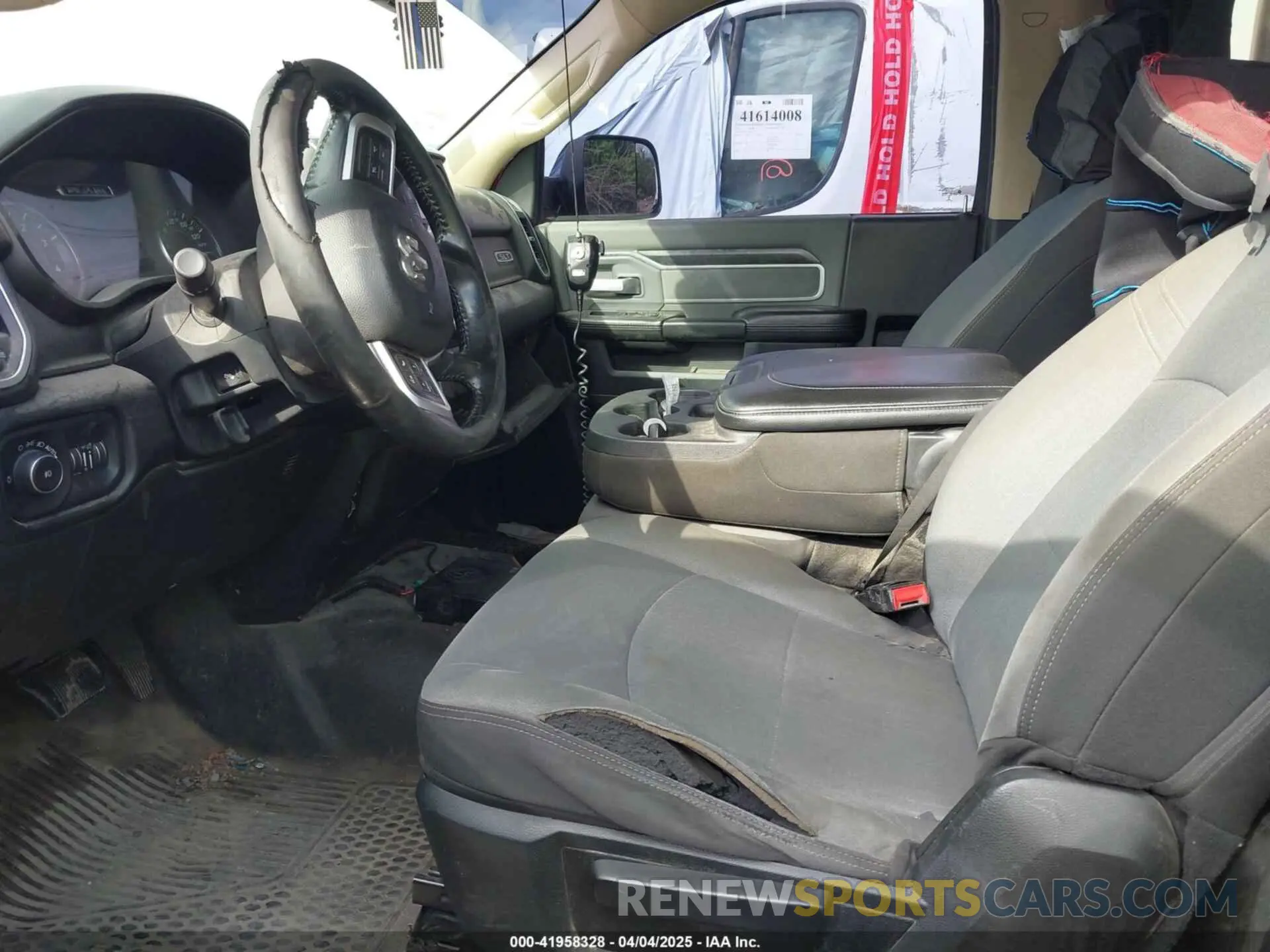 7 Photograph of a damaged car 3C7WRKAL2KG521713 RAM 4500 CHASSIS 2019
