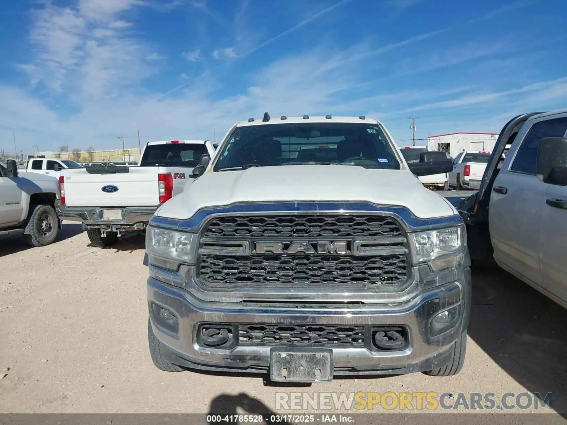 12 Photograph of a damaged car 3C7WRLEL4MG535874 RAM 4500 CHASSIS 2021