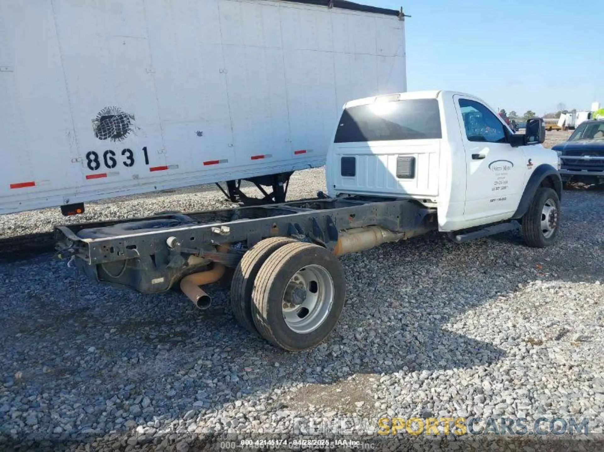 4 Photograph of a damaged car 3C7WRKBL4RG174815 RAM 4500 CHASSIS 2024