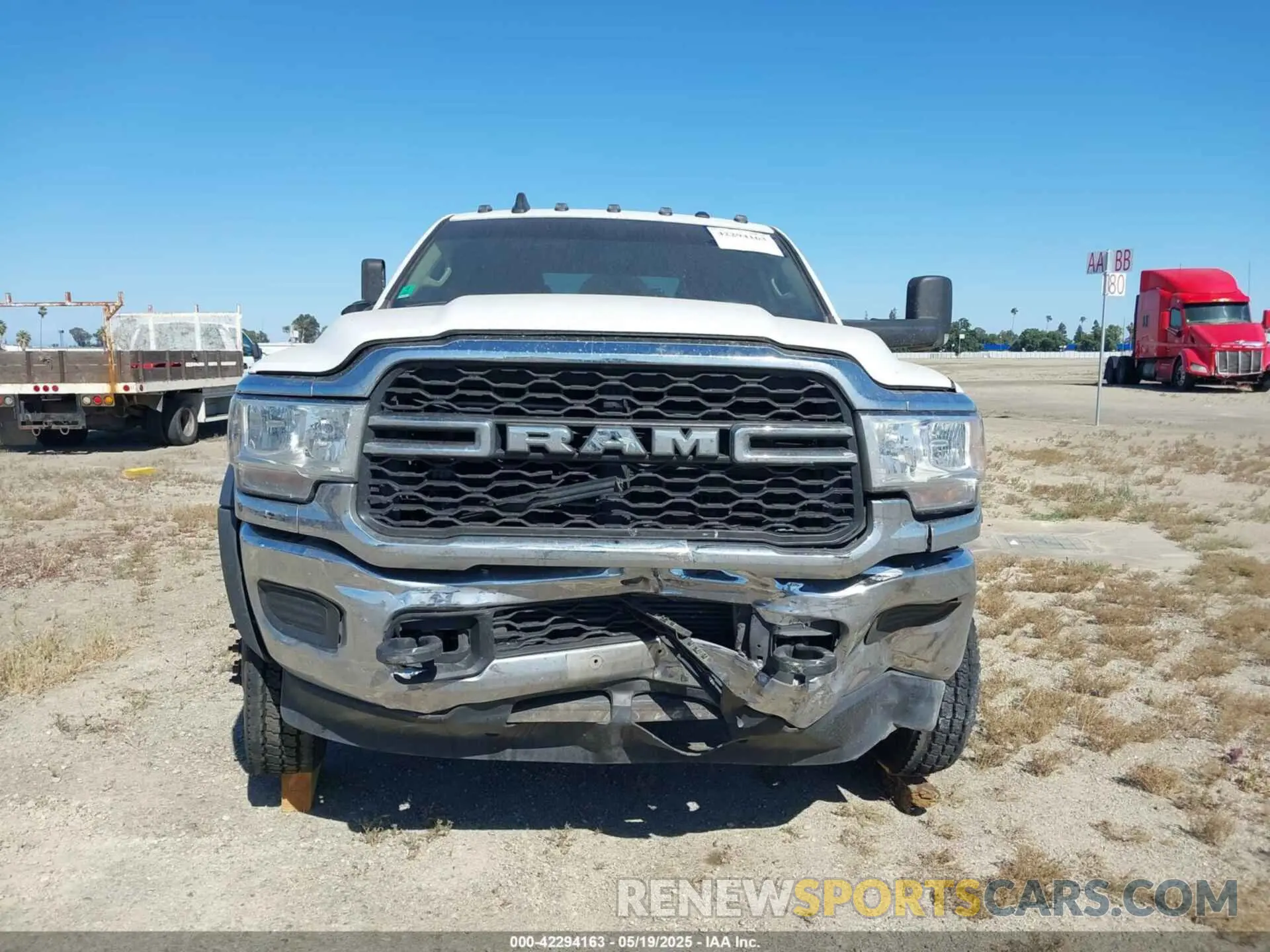 12 Photograph of a damaged car 3C7WRMFL7LG263680 RAM 5500 CHASSIS 2020