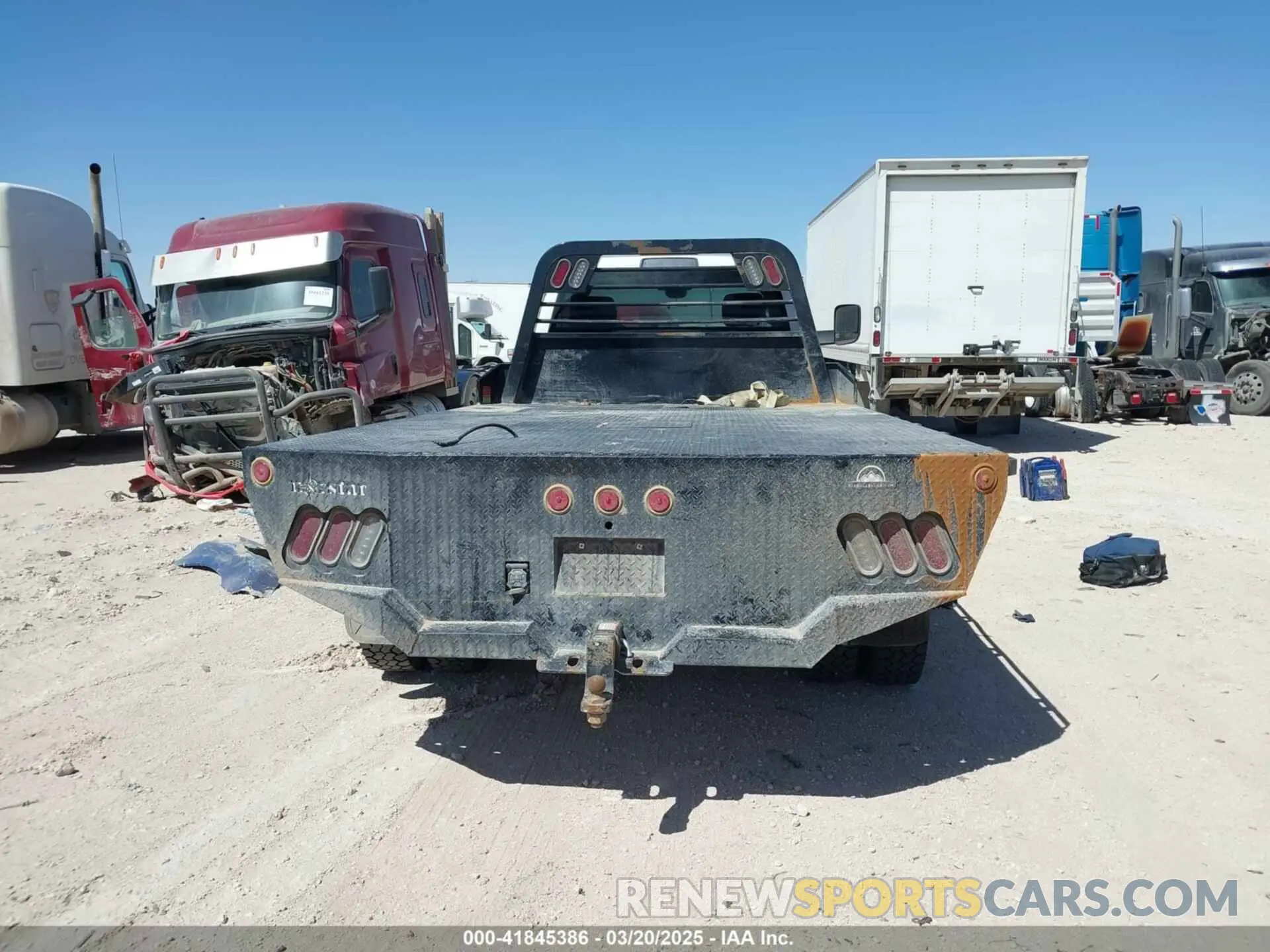 15 Photograph of a damaged car 3C7WRNBL8MG662191 RAM 5500 CHASSIS 2021