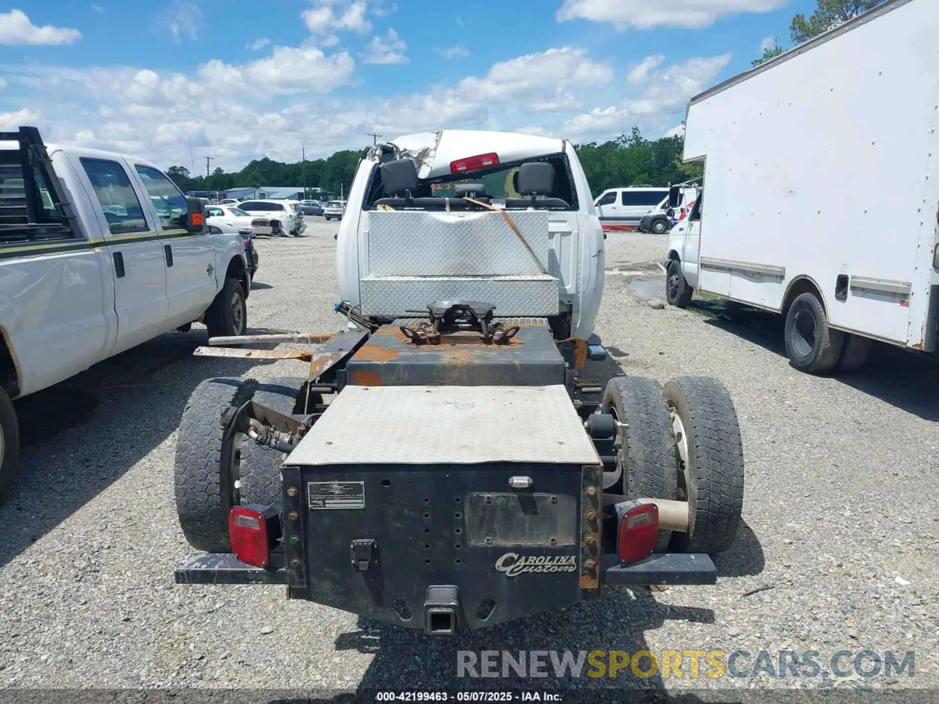15 Photograph of a damaged car 3C7WRNFL3MG683511 RAM 5500 CHASSIS 2021
