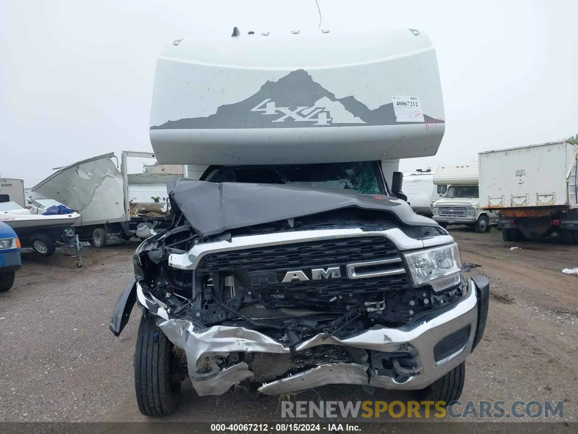 13 Photograph of a damaged car 3C7WRNDL7NG329026 RAM 5500 CHASSIS 2022