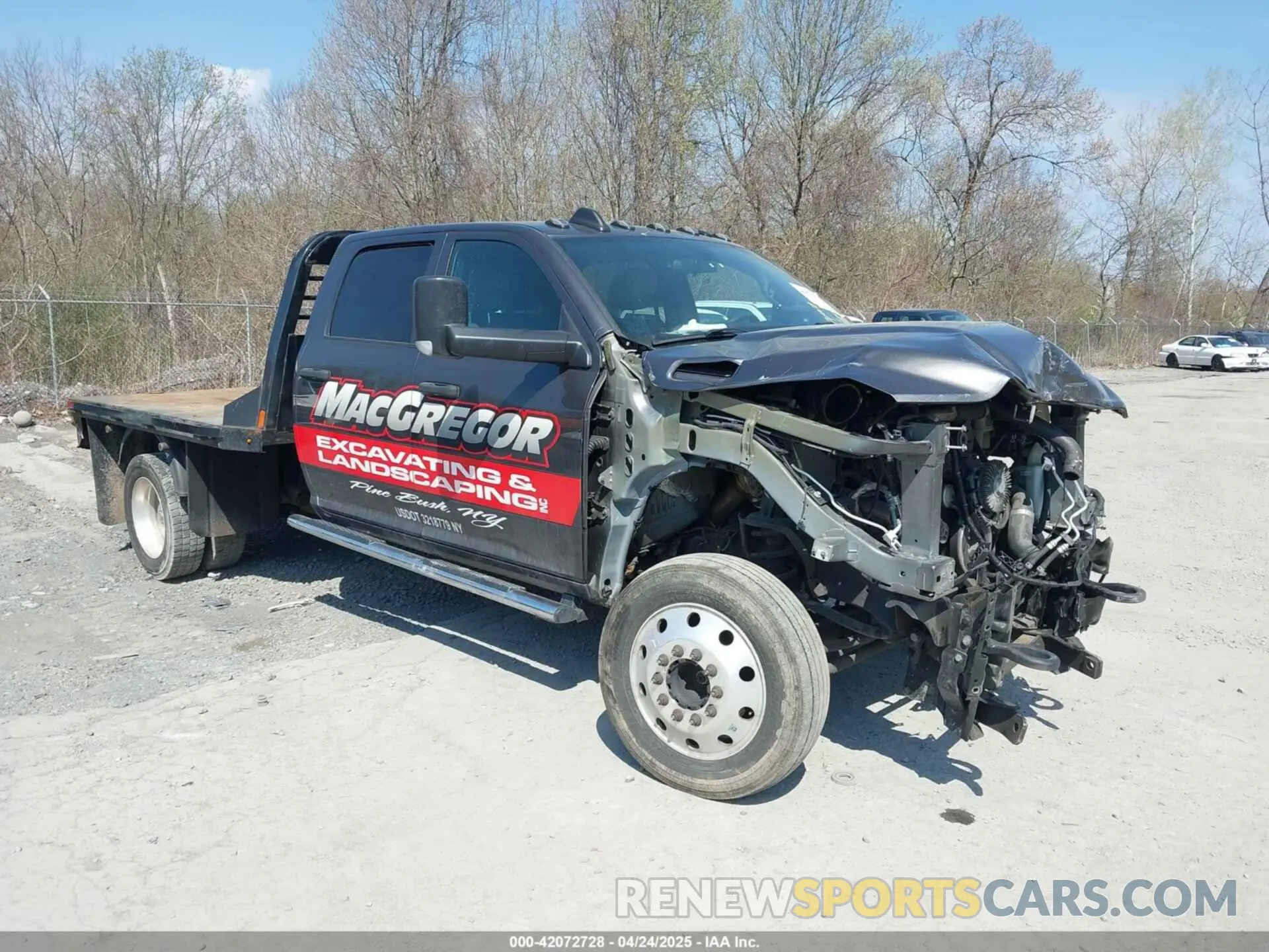 1 Photograph of a damaged car 3C7WRNEL9NG132213 RAM 5500 CHASSIS 2022
