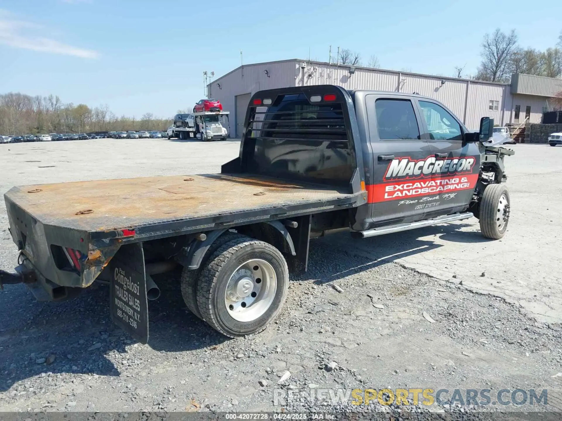 4 Photograph of a damaged car 3C7WRNEL9NG132213 RAM 5500 CHASSIS 2022