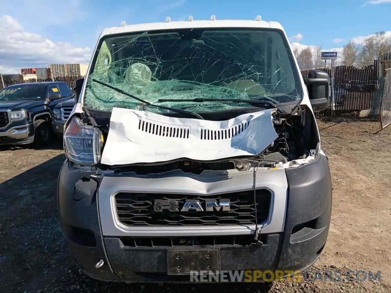 5 Photograph of a damaged car 3C6TRVAG4KE528914 RAM All Models 2019