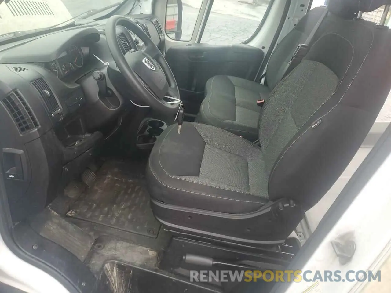 7 Photograph of a damaged car 3C6TRVBGXKE549491 RAM All Models 2019