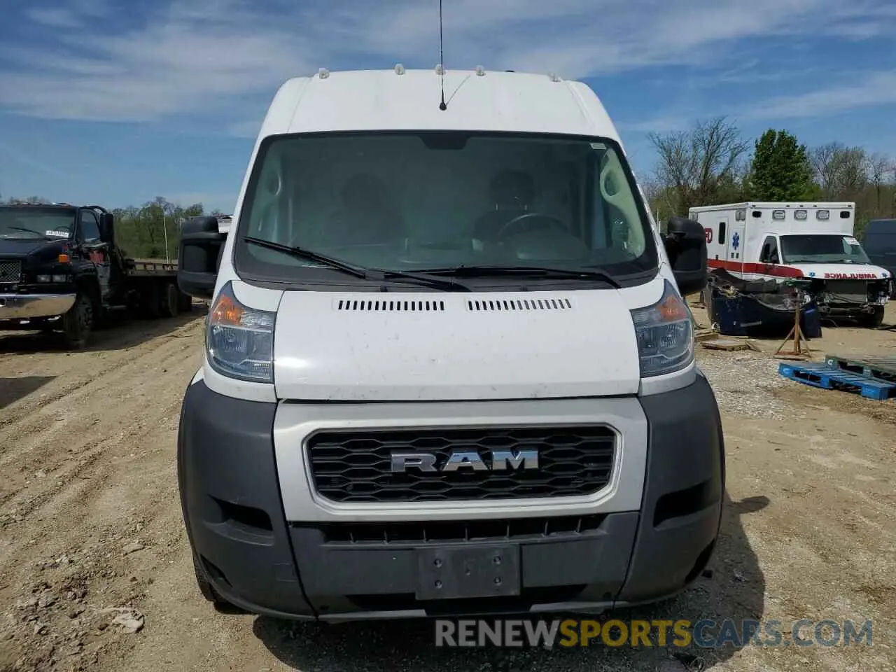 5 Photograph of a damaged car 3C6TRVDG4KE543649 RAM All Models 2019