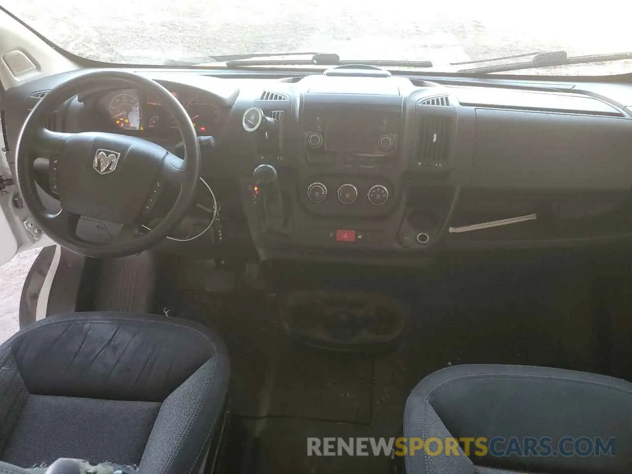 8 Photograph of a damaged car 3C6TRVDG7KE550398 RAM All Models 2019