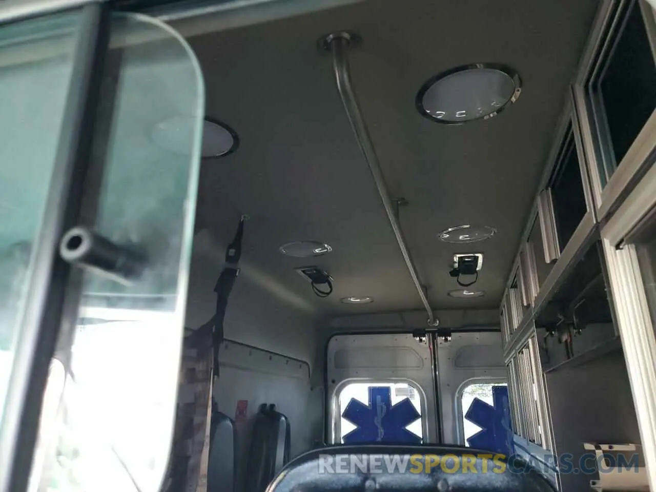 10 Photograph of a damaged car 3C6TRVDG9KE536941 RAM All Models 2019