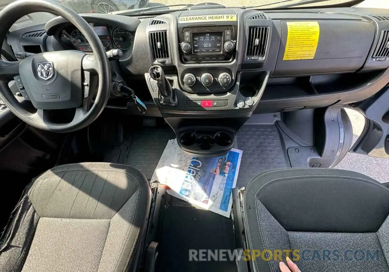 9 Photograph of a damaged car 3C6TRVDGXKE517136 RAM All Models 2019