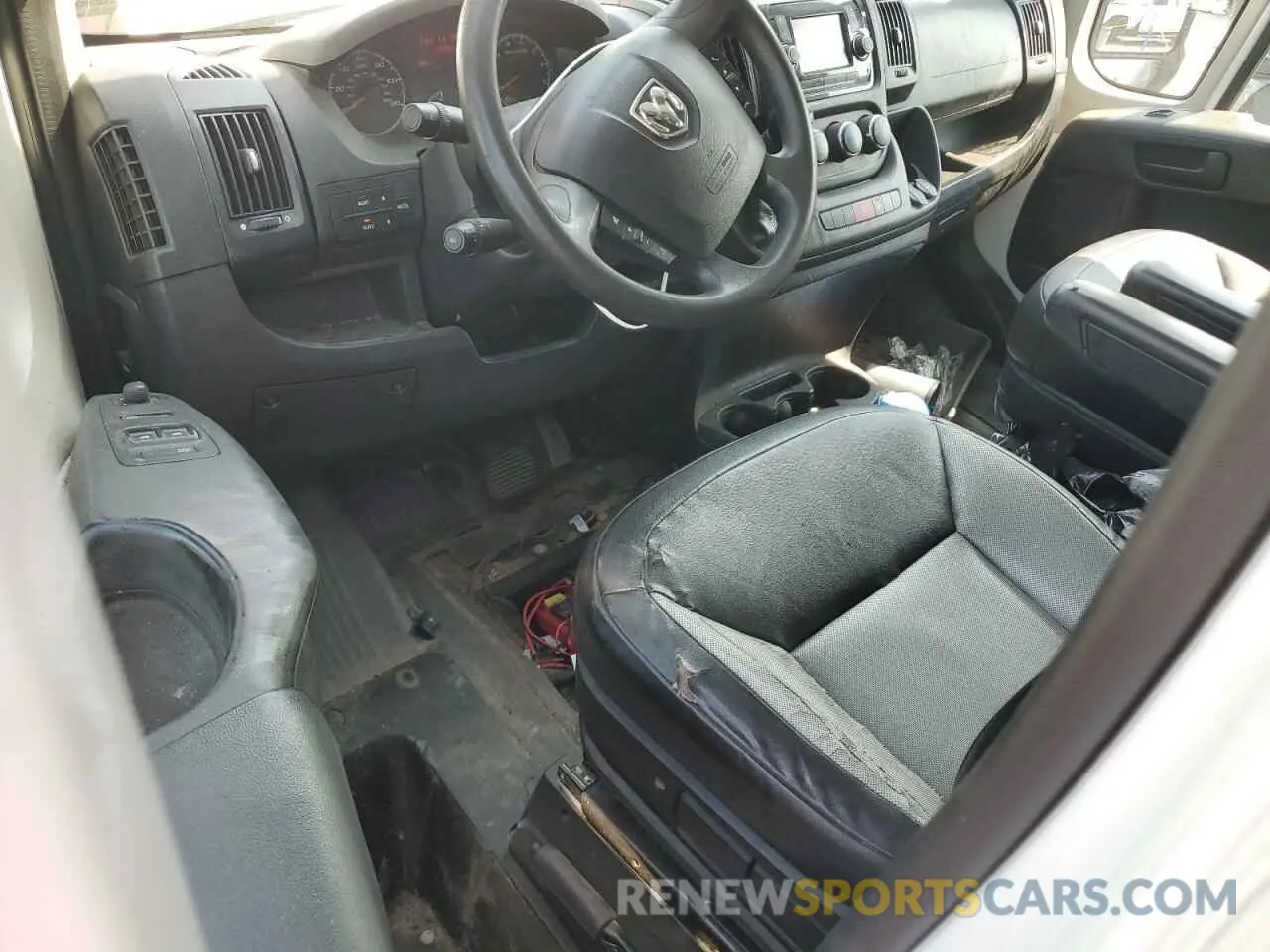 8 Photograph of a damaged car 3C6TRVNG3KE504677 RAM All Models 2019