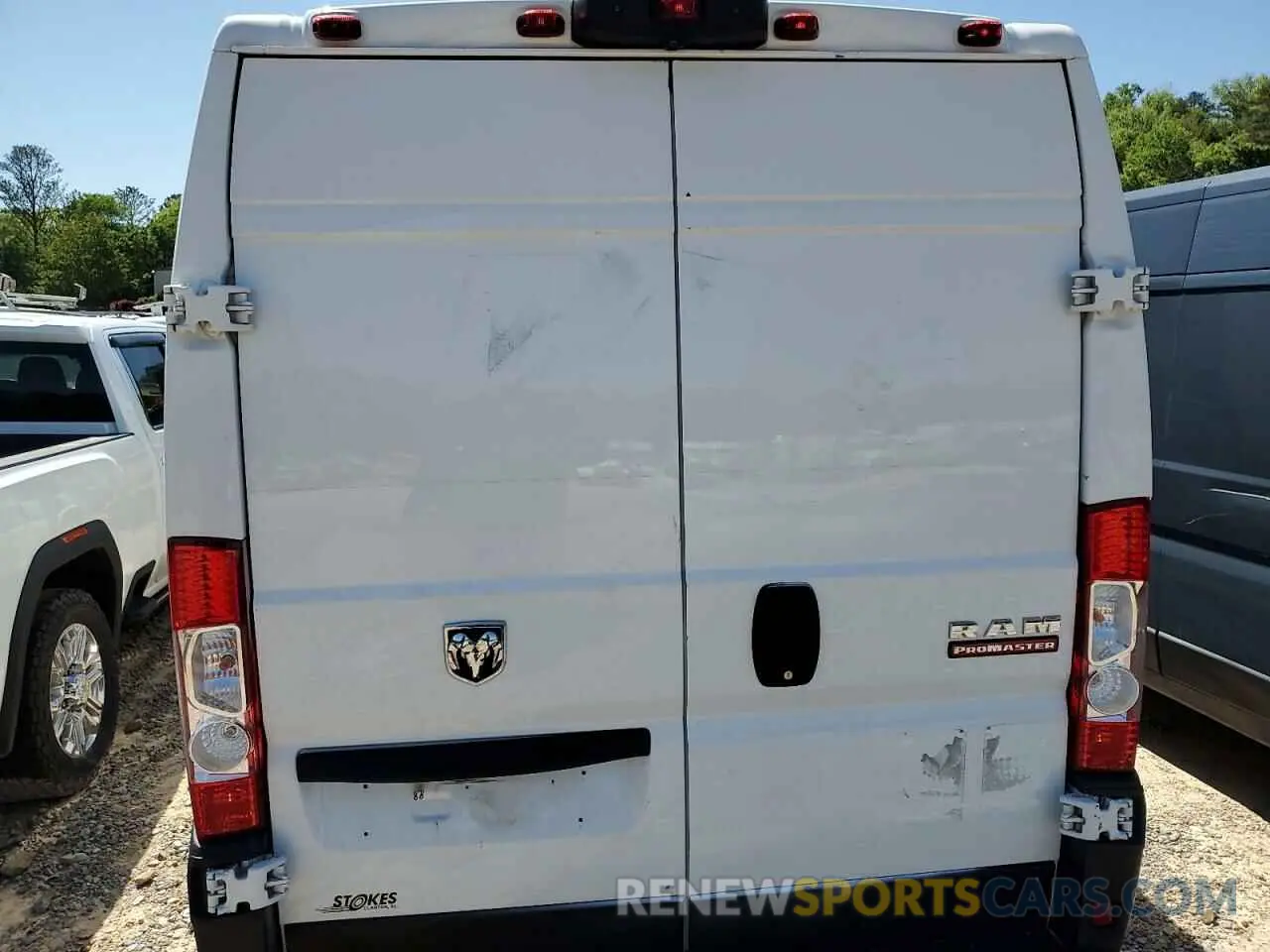 6 Photograph of a damaged car 3C6URVJG3KE562105 RAM All Models 2019