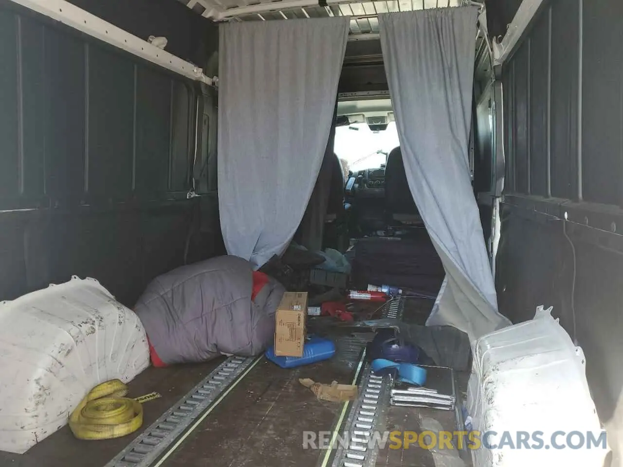 10 Photograph of a damaged car 3C6URVJG4KE540498 RAM All Models 2019