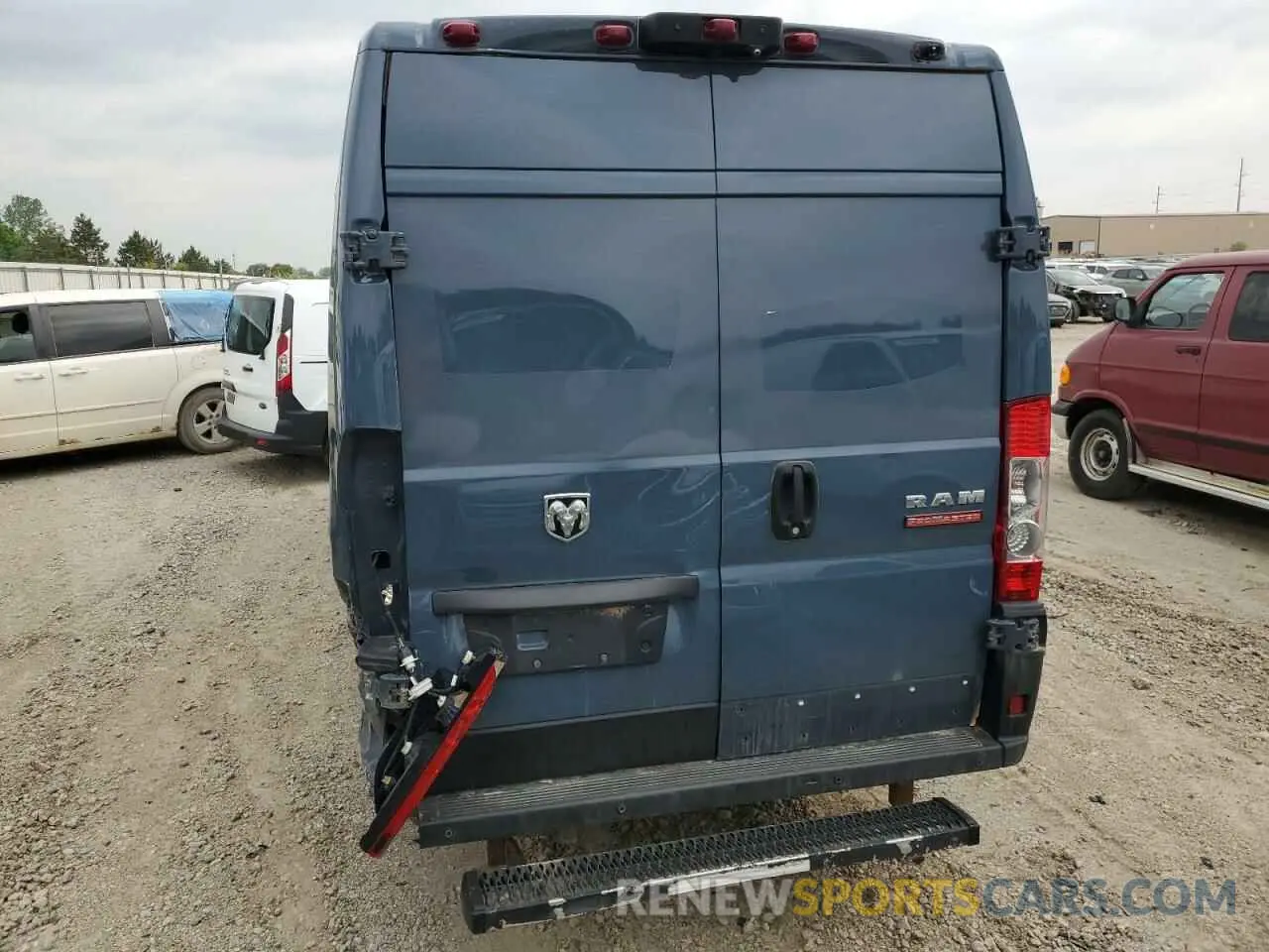 6 Photograph of a damaged car 3C6URVJG5KE544608 RAM All Models 2019