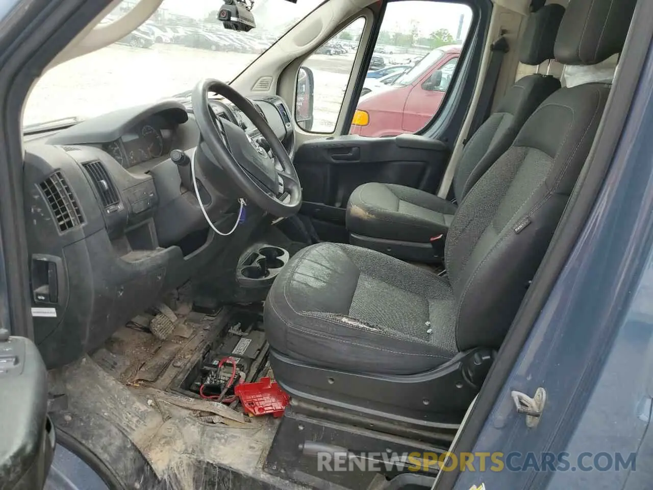 7 Photograph of a damaged car 3C6URVJG5KE544608 RAM All Models 2019