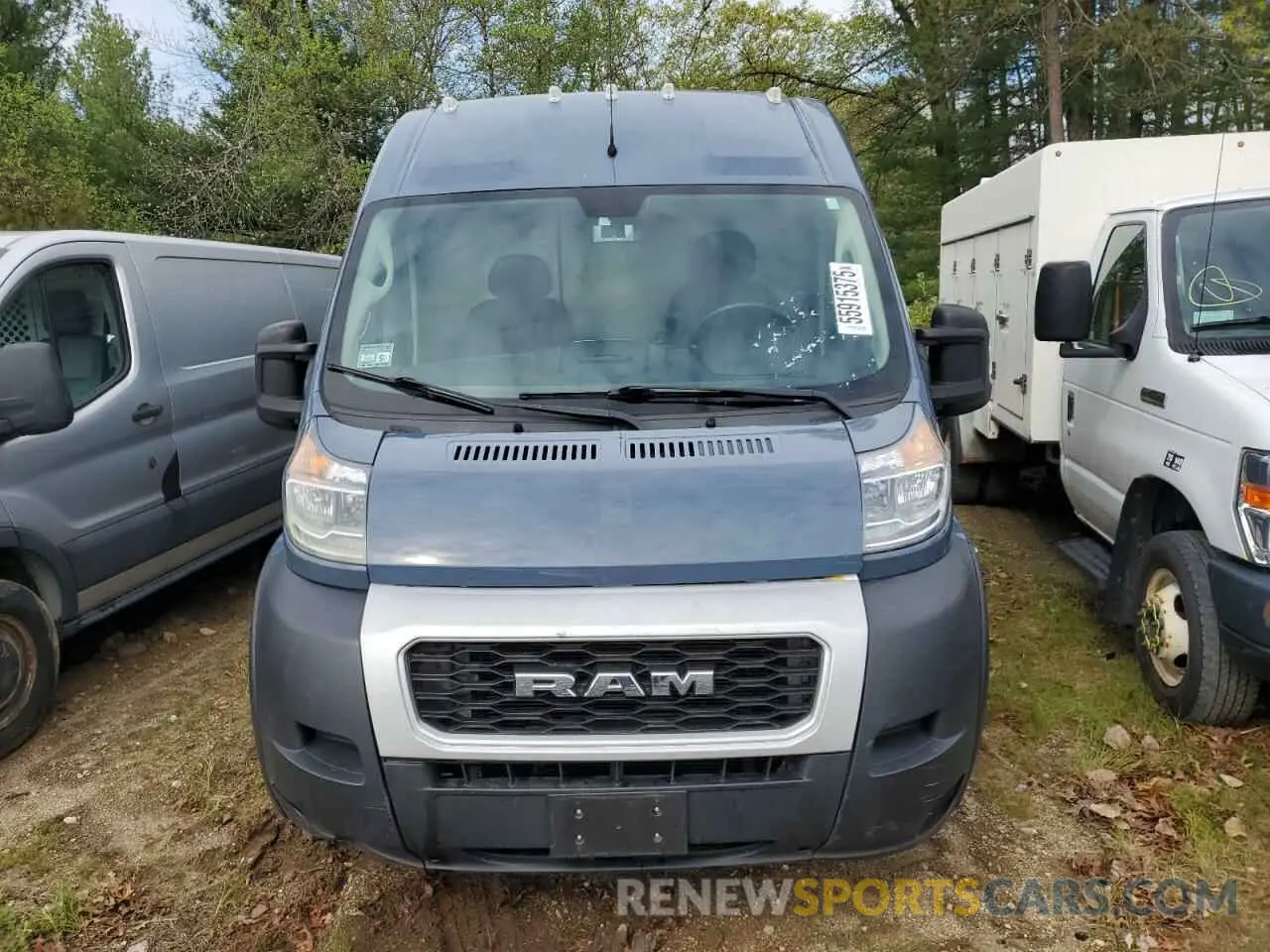 5 Photograph of a damaged car 3C6URVJG5KE564485 RAM All Models 2019