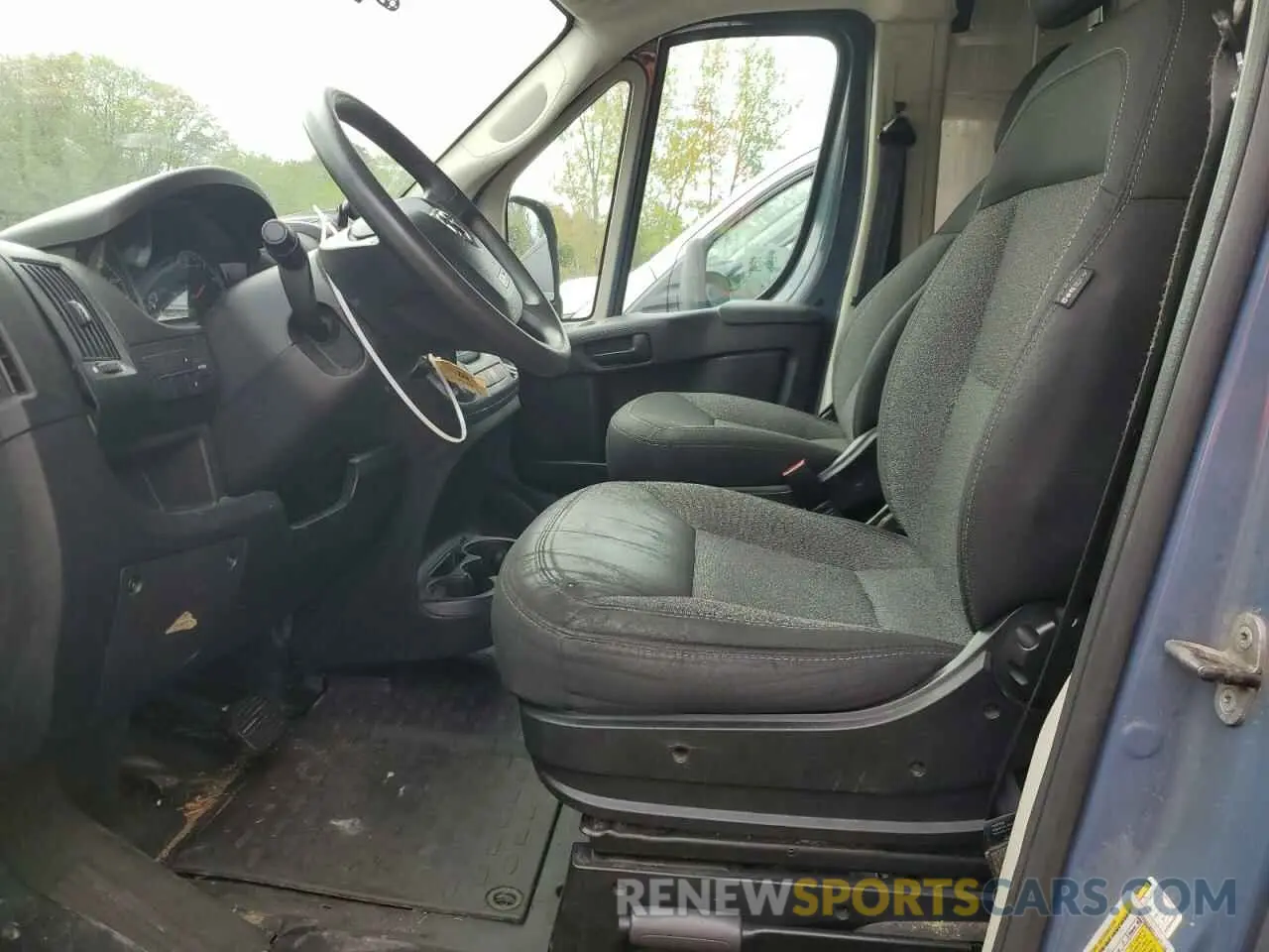 7 Photograph of a damaged car 3C6URVJG5KE564485 RAM All Models 2019
