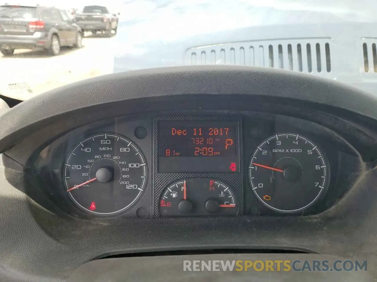 9 Photograph of a damaged car 3C6URVJG6KE549154 RAM All Models 2019