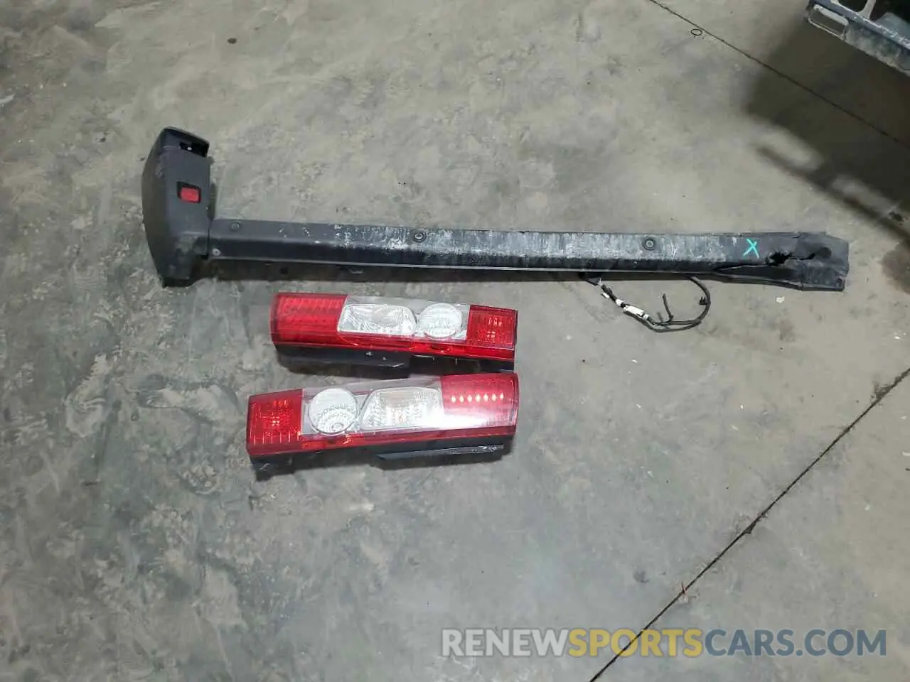 13 Photograph of a damaged car 3C6URVJG9KE540626 RAM All Models 2019
