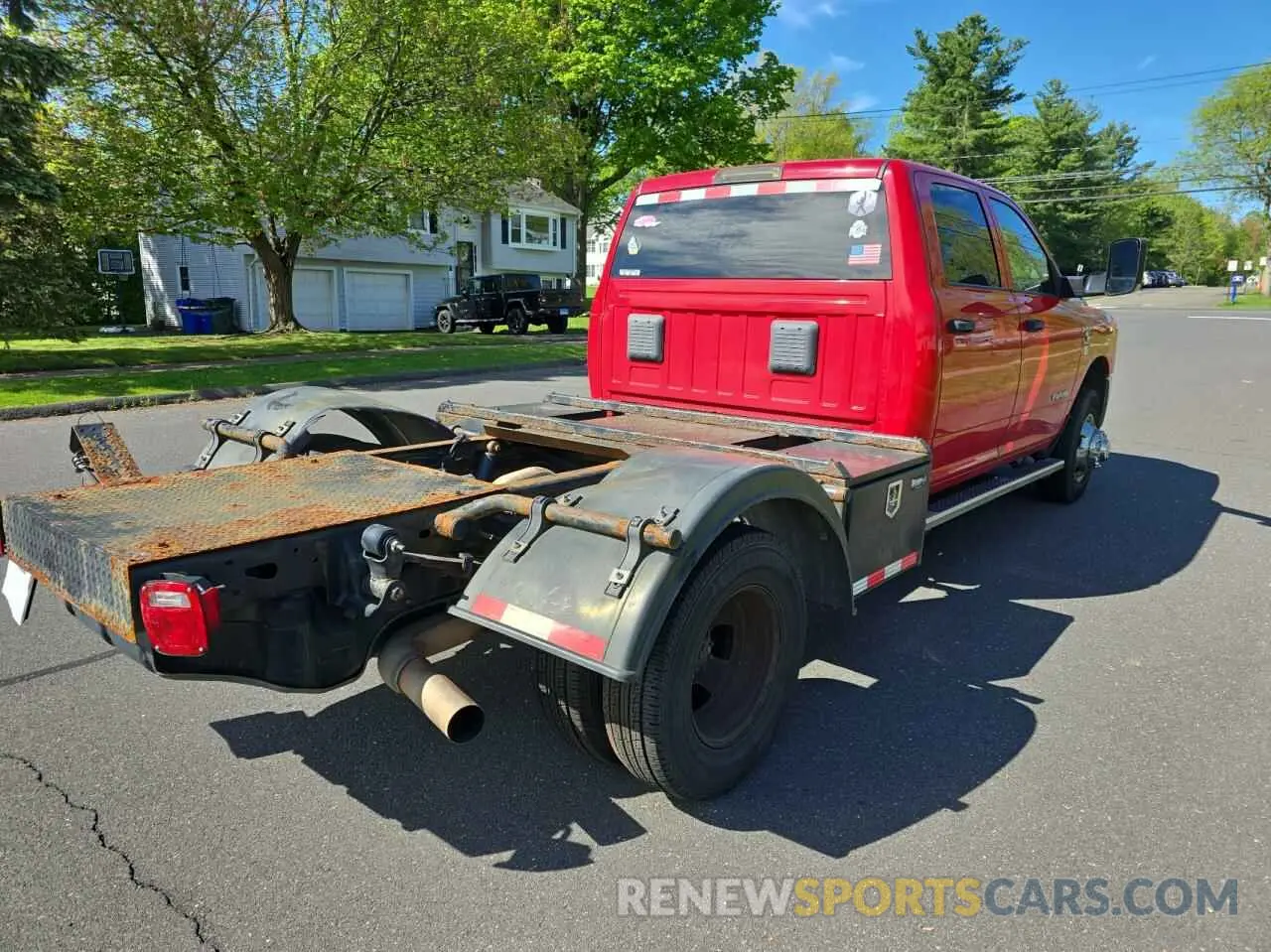 4 Photograph of a damaged car 3C7WRTCL0KG615009 RAM All Models 2019