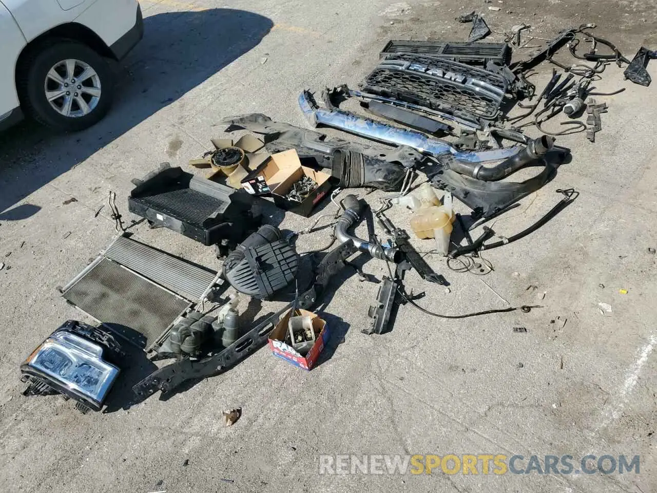 13 Photograph of a damaged car 3C7WRTCLXLG293822 RAM All Models 2020
