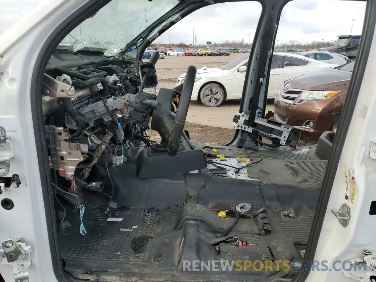 7 Photograph of a damaged car 3C7WRNFL2MG562467 RAM All Models 2021
