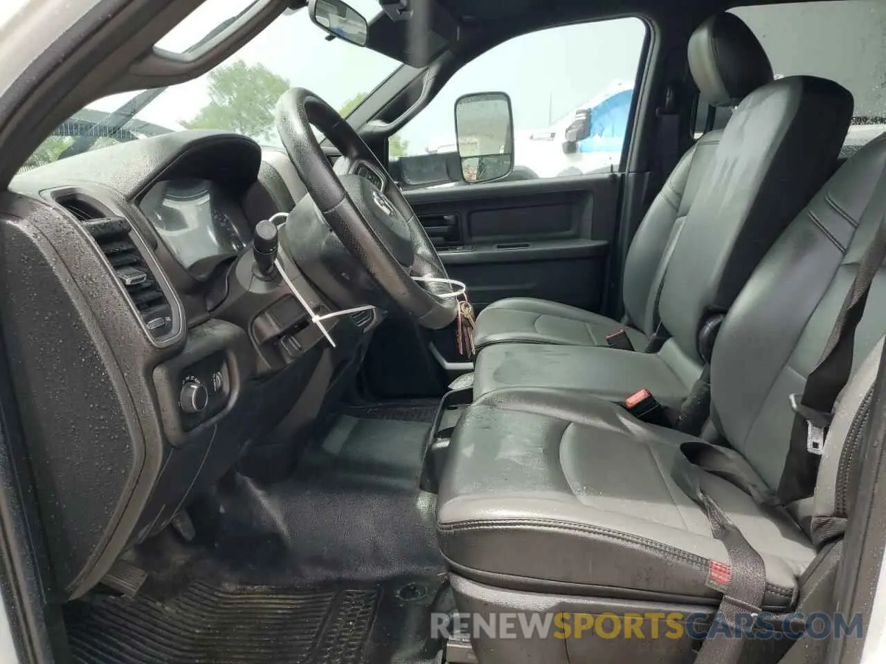 7 Photograph of a damaged car 3C7WRSCL0NG402012 RAM All Models 2022