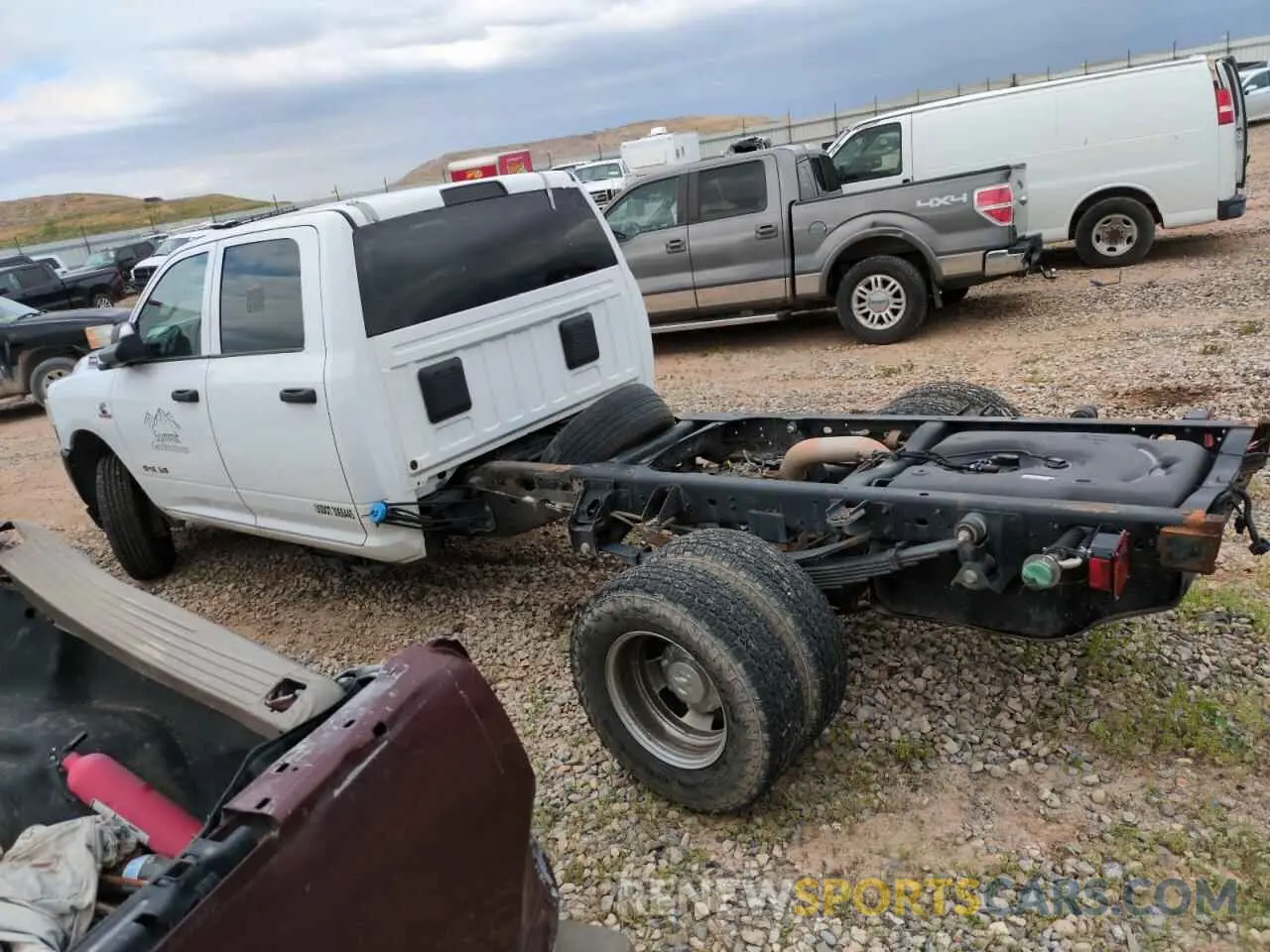 2 Photograph of a damaged car 3C7WRTCL4NG156698 RAM All Models 2022