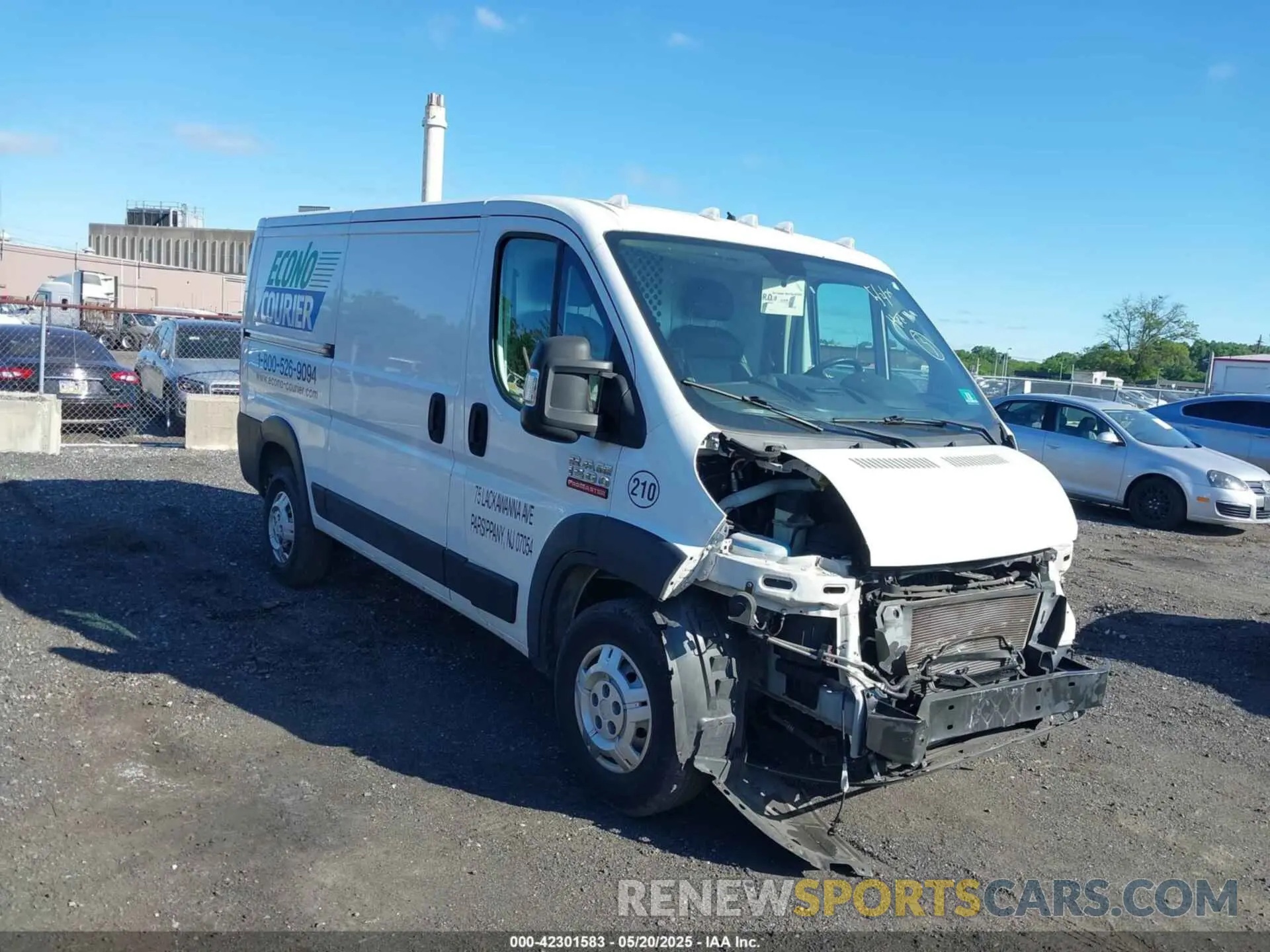 1 Photograph of a damaged car 3C6TRVAG0KE544320 RAM PROMASTER 1500 2019