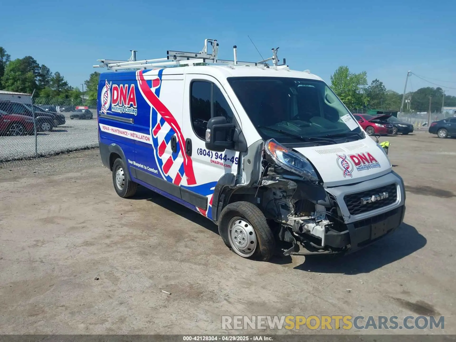 1 Photograph of a damaged car 3C6TRVAG3KE514065 RAM PROMASTER 1500 2019