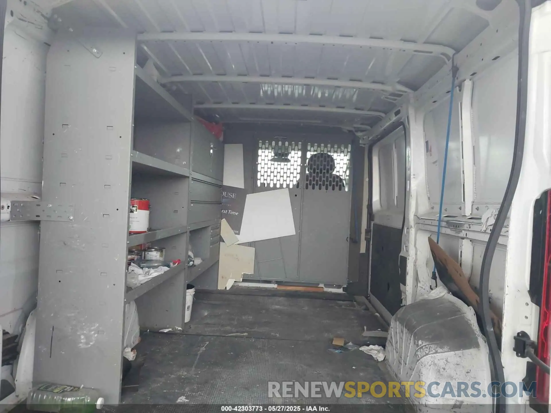 8 Photograph of a damaged car 3C6TRVAG3KE532100 RAM PROMASTER 1500 2019