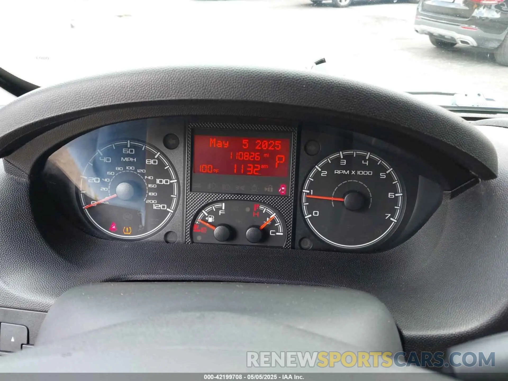 7 Photograph of a damaged car 3C6TRVAG5KE505805 RAM PROMASTER 1500 2019