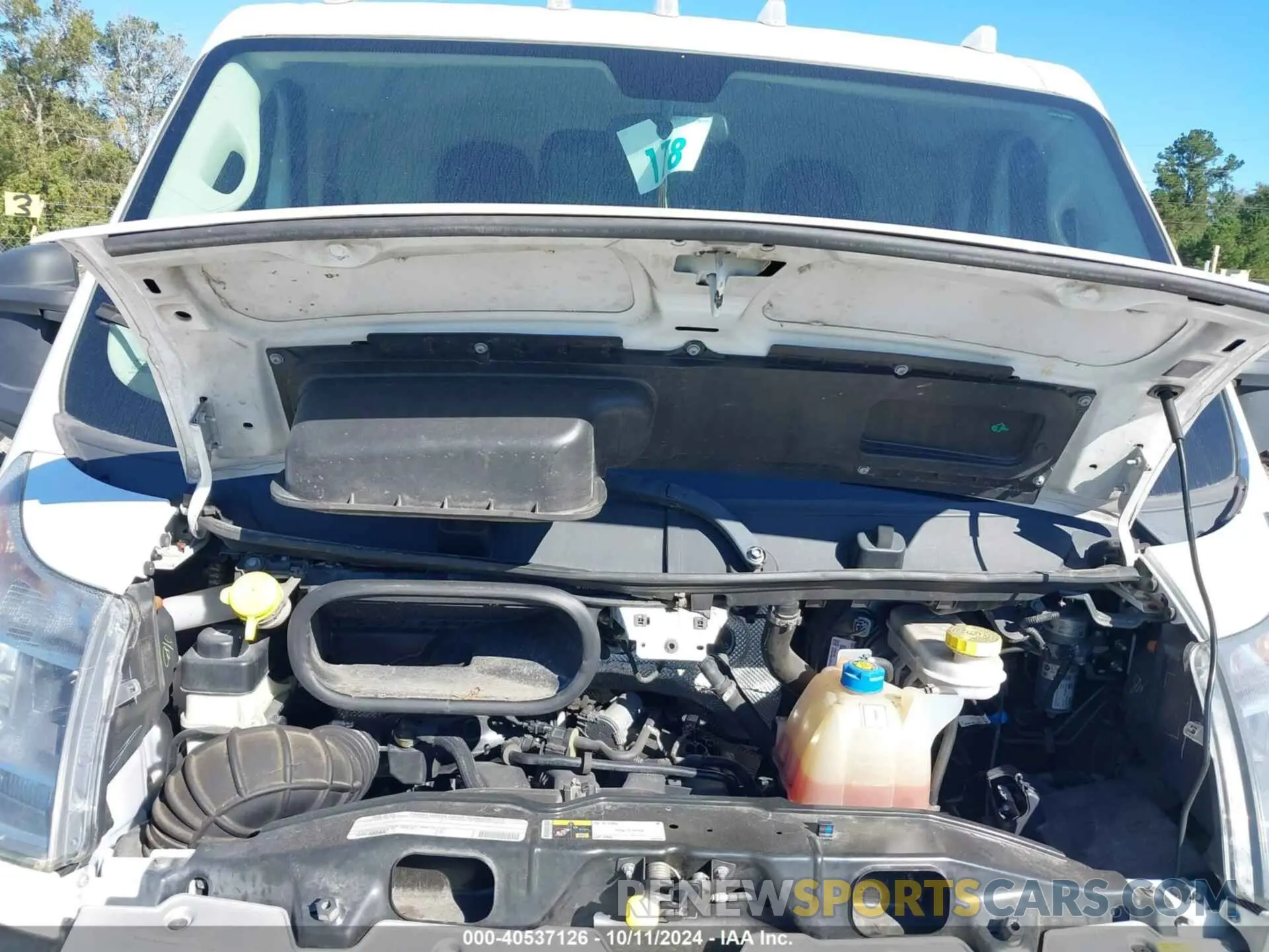 10 Photograph of a damaged car 3C6TRVAG5KE505917 RAM PROMASTER 1500 2019