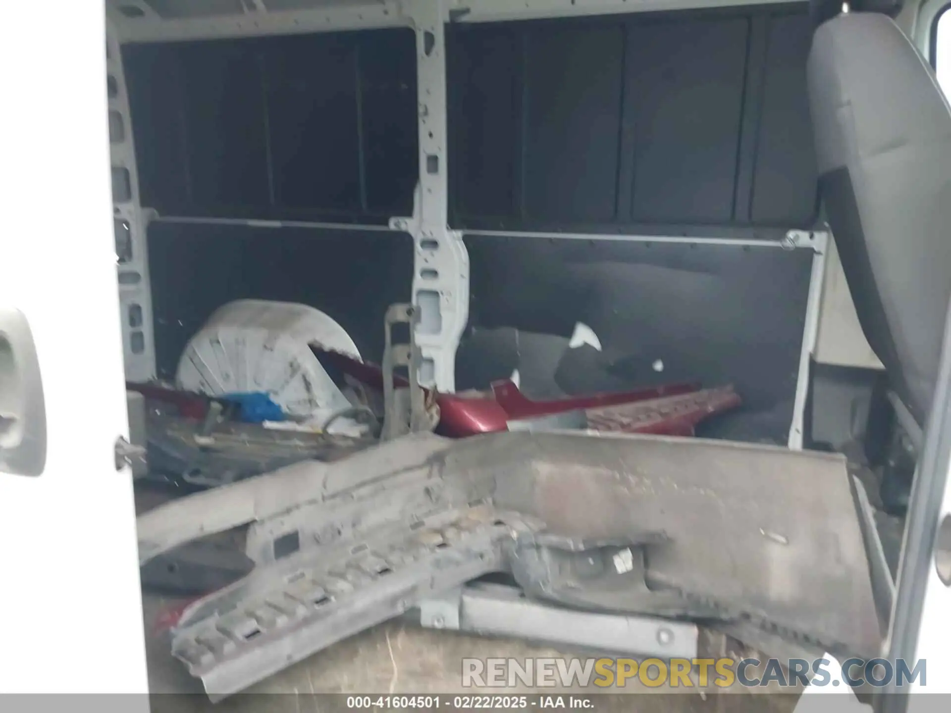 8 Photograph of a damaged car 3C6TRVAG5KE507151 RAM PROMASTER 1500 2019