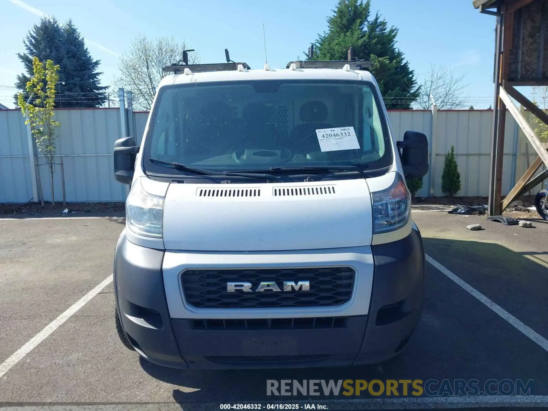 12 Photograph of a damaged car 3C6TRVAG8KE500145 RAM PROMASTER 1500 2019