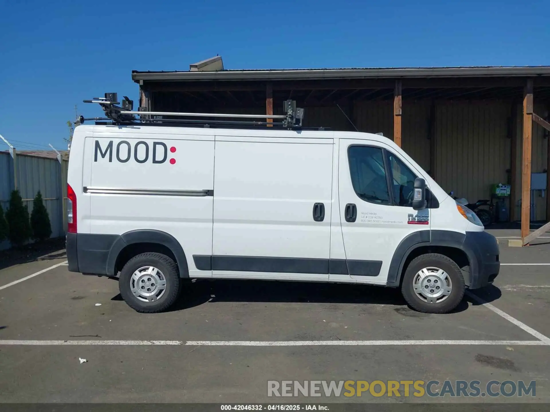 13 Photograph of a damaged car 3C6TRVAG8KE500145 RAM PROMASTER 1500 2019