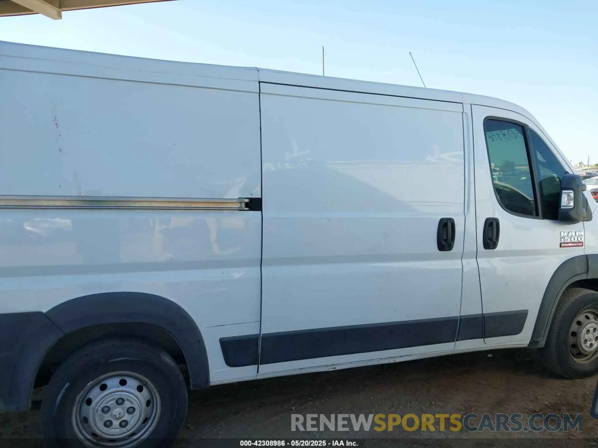 12 Photograph of a damaged car 3C6TRVAGXKE532921 RAM PROMASTER 1500 2019