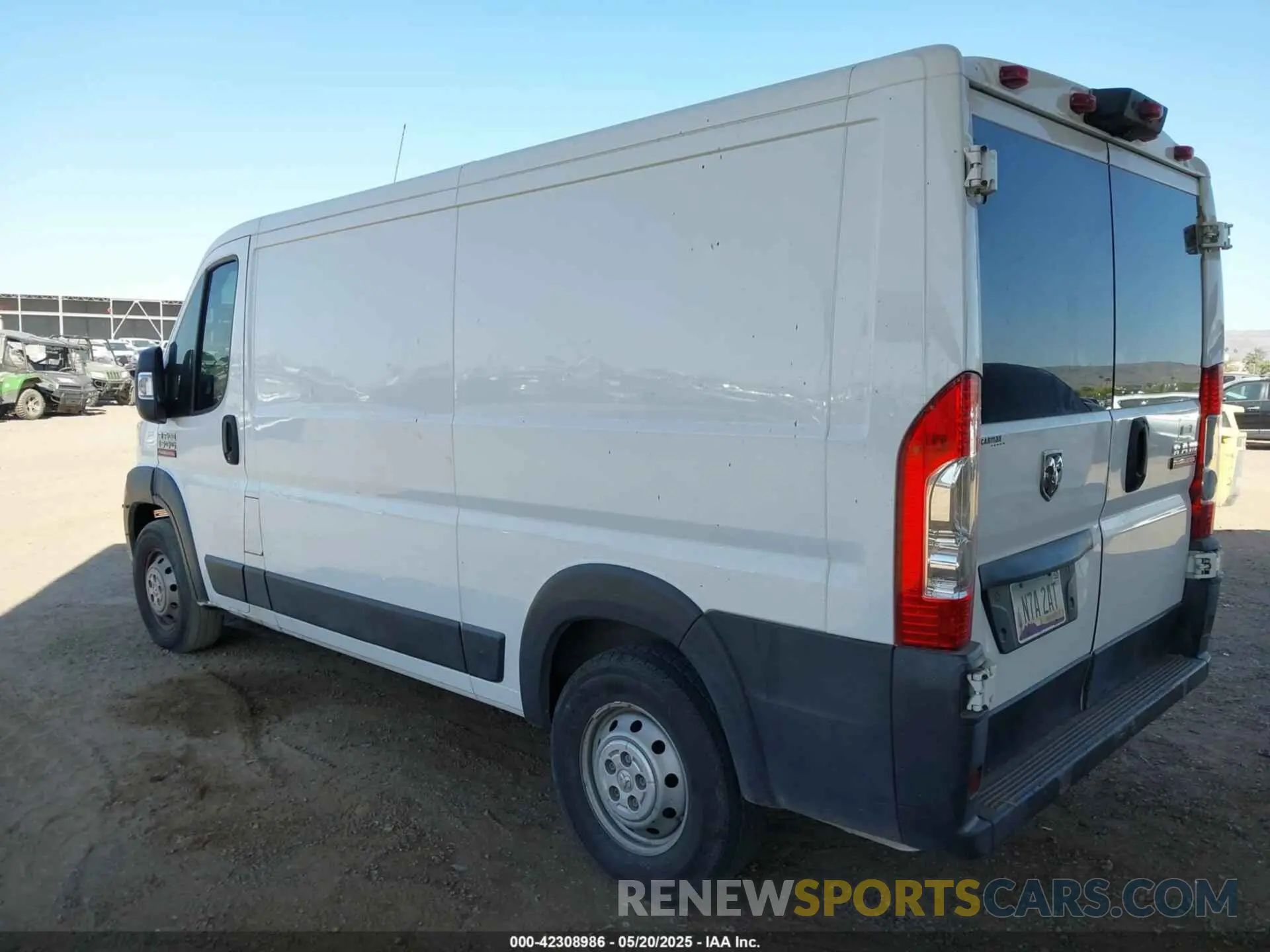 3 Photograph of a damaged car 3C6TRVAGXKE532921 RAM PROMASTER 1500 2019