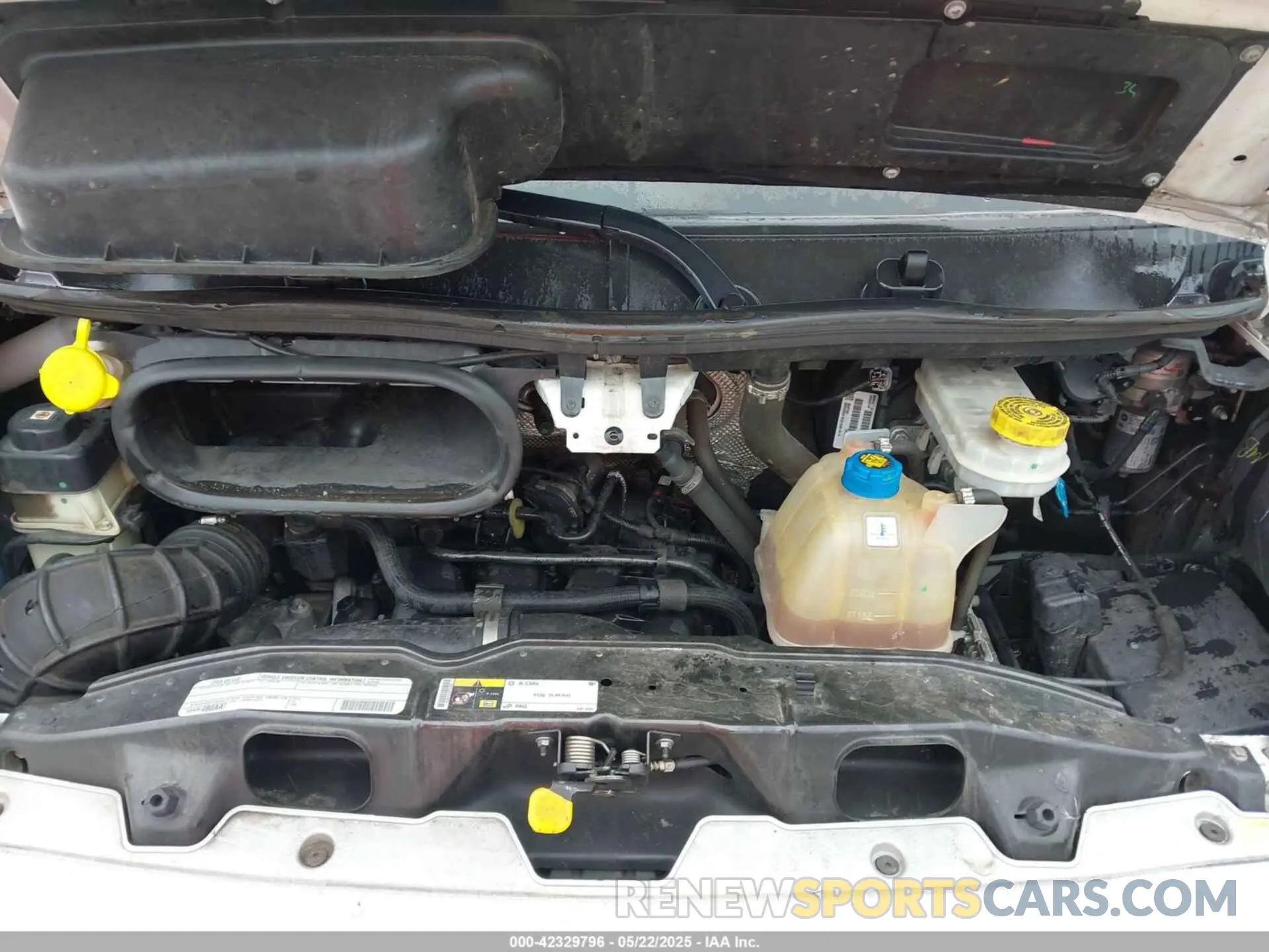 10 Photograph of a damaged car 3C6TRVBG4KE500920 RAM PROMASTER 1500 2019