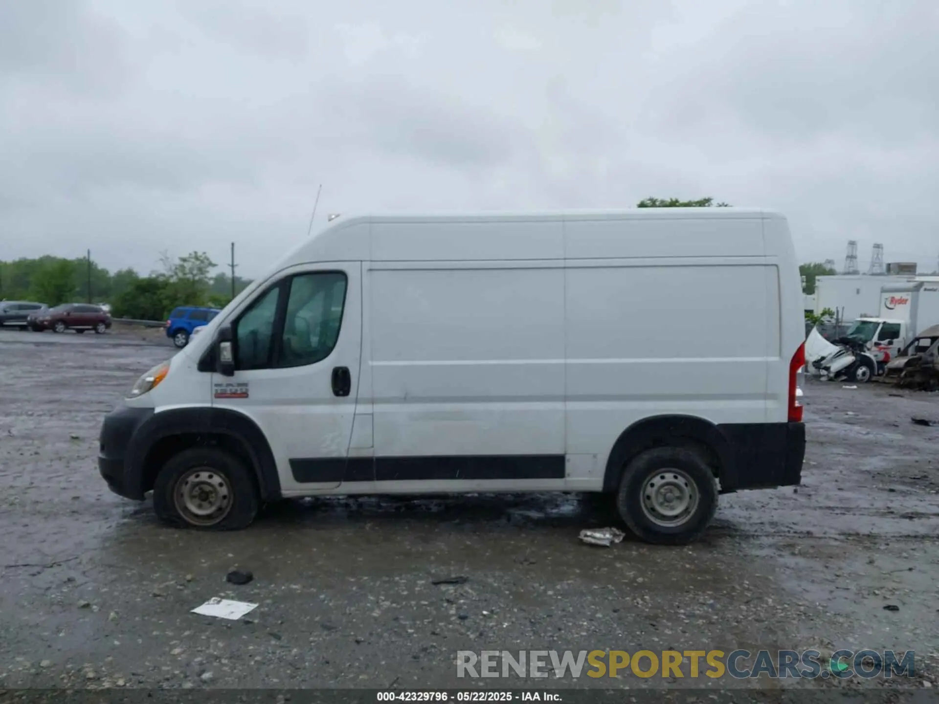 14 Photograph of a damaged car 3C6TRVBG4KE500920 RAM PROMASTER 1500 2019
