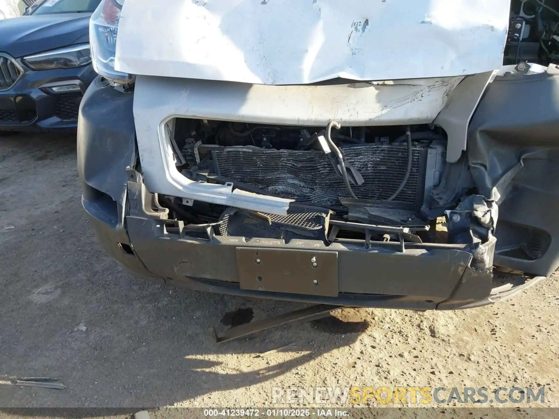 6 Photograph of a damaged car 3C6TRVBG6KE556843 RAM PROMASTER 1500 2019