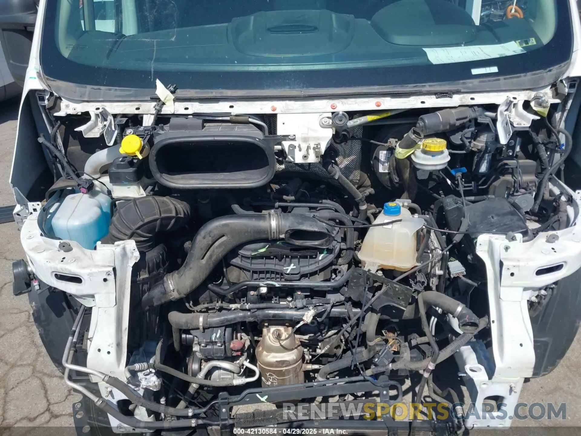 10 Photograph of a damaged car 3C6TRVBG9KE515865 RAM PROMASTER 1500 2019