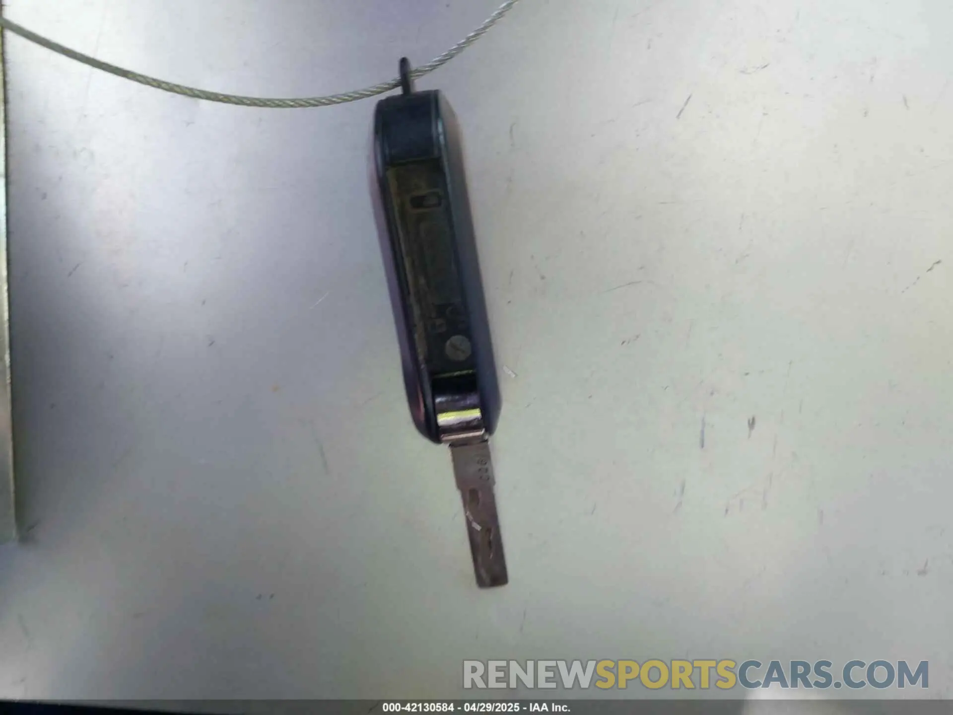 11 Photograph of a damaged car 3C6TRVBG9KE515865 RAM PROMASTER 1500 2019