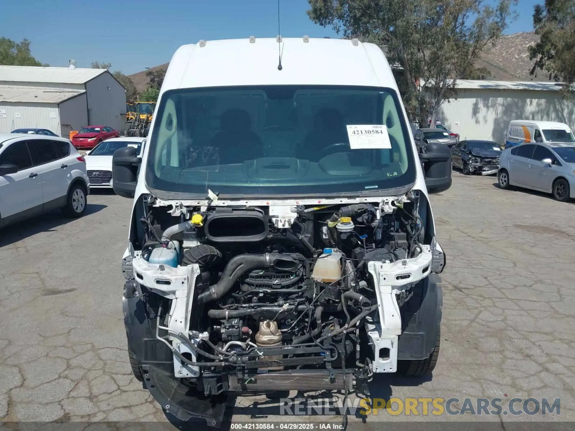 12 Photograph of a damaged car 3C6TRVBG9KE515865 RAM PROMASTER 1500 2019