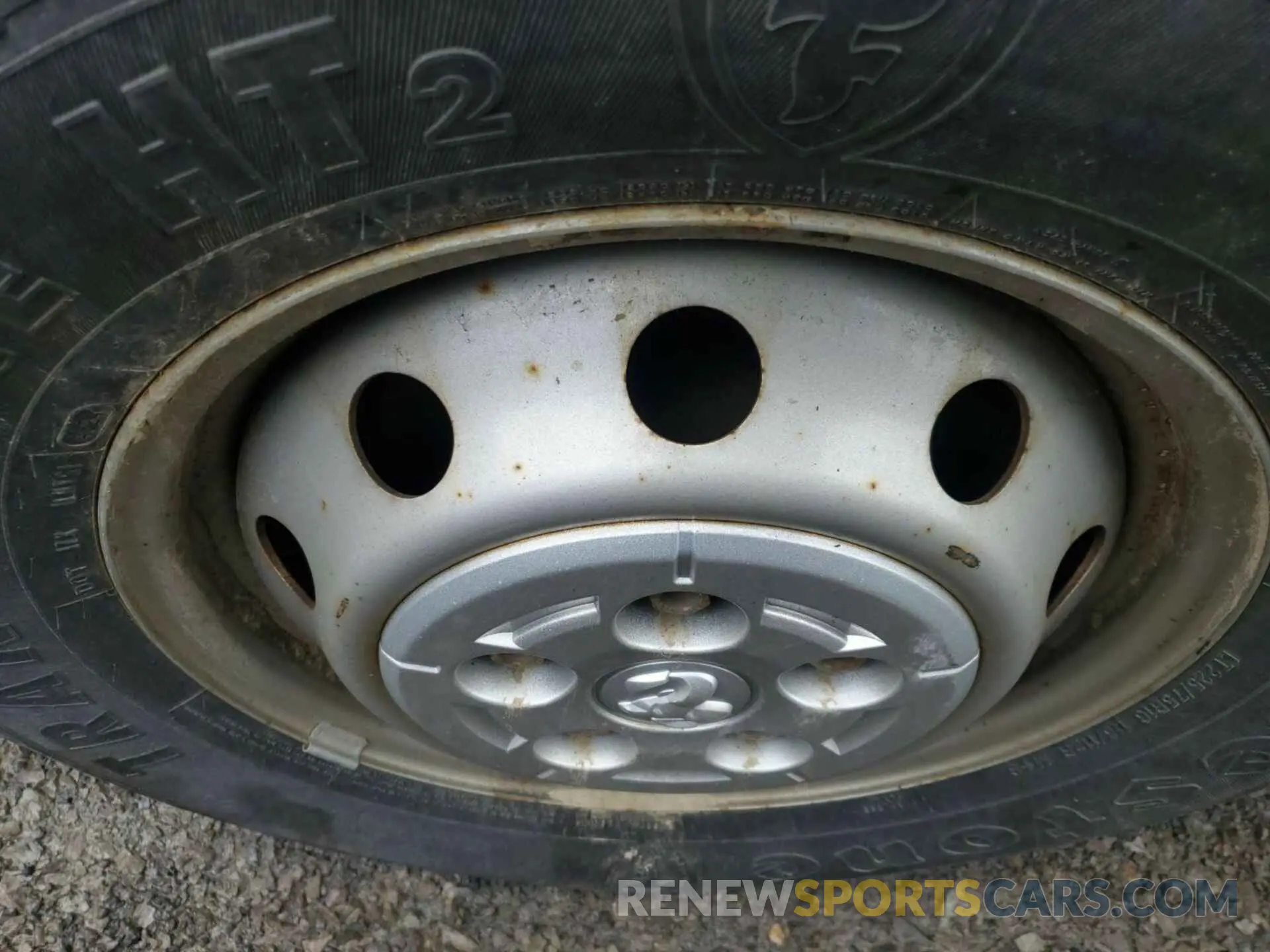 23 Photograph of a damaged car 3C6TRVNG6KE522560 RAM PROMASTER 1500 2019