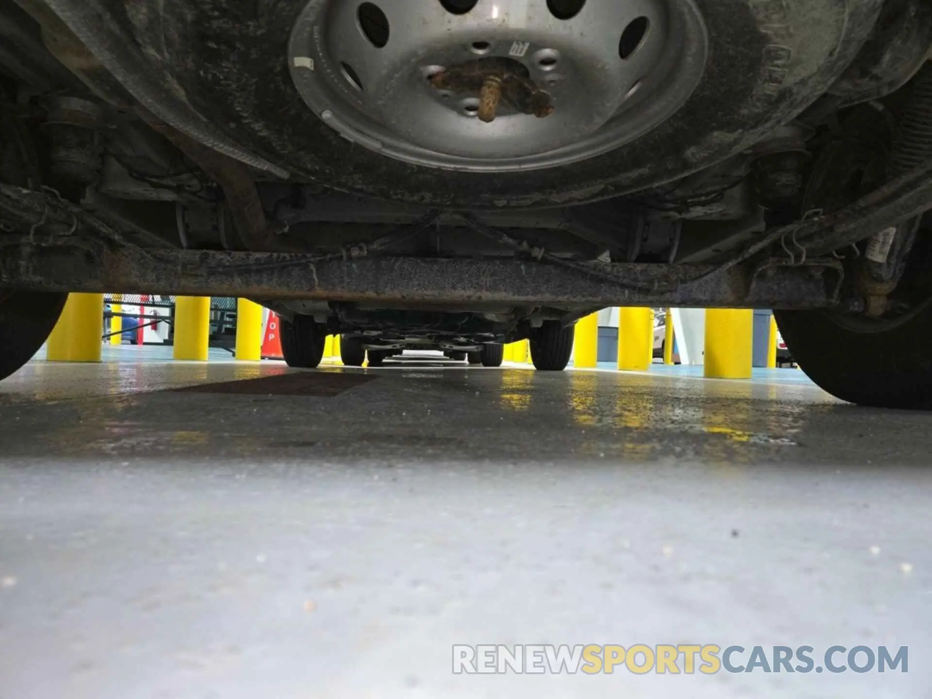 4 Photograph of a damaged car 3C6TRVAG2LE138203 RAM PROMASTER 1500 2020