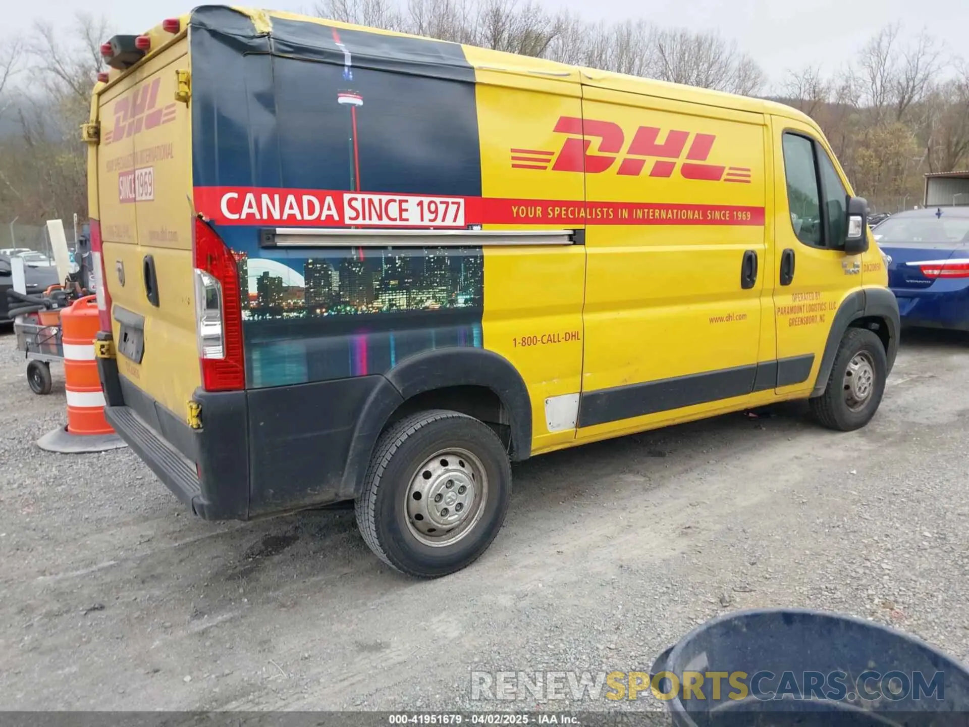4 Photograph of a damaged car 3C6TRVAG3LE127405 RAM PROMASTER 1500 2020